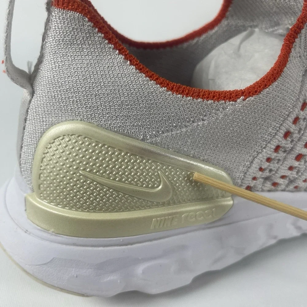 Nike React Phantom Run Flyknit 2 Shoes Womens 9.5 M White Orange Running Sneaker